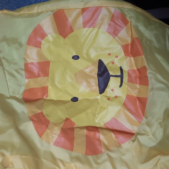 Rain Coat Infant Small Medium Lion Design Yellow Jacket Slicker Cute Baby Gift - Picture 9 of 9